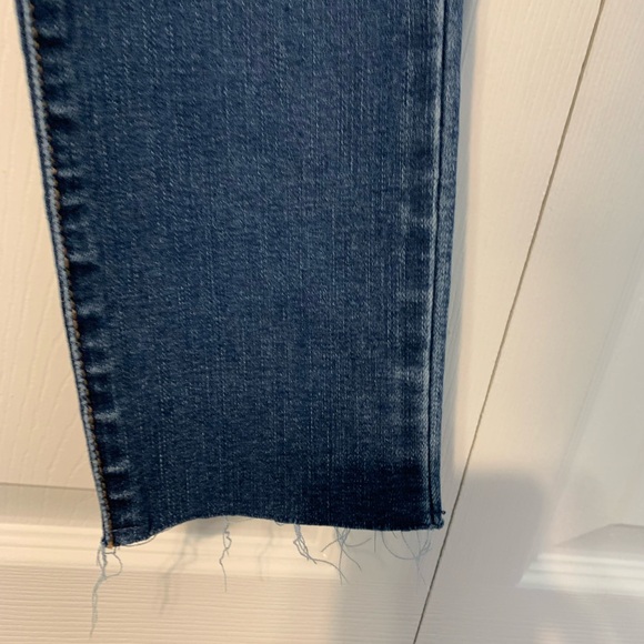 NWT Crown & Ivy Women's High Rise Skinny Distressed - Picture 8 of 9